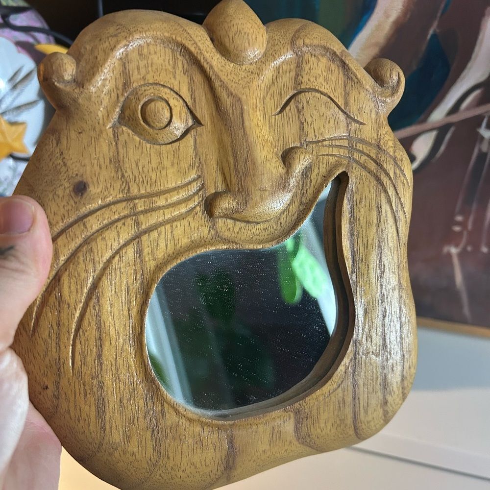 Whimsical Brown Wooden Human Face  Mirror Handcrafted Indonesia 7.5” X 8.5 - Picture 12 of 12